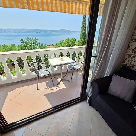 Fuer 2 Pers- Mit Balkon By Interhome * Novi Vinodolski
