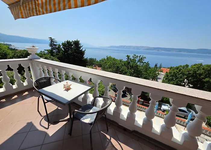 Fuer 2 Pers- Mit Balkon By Interhome