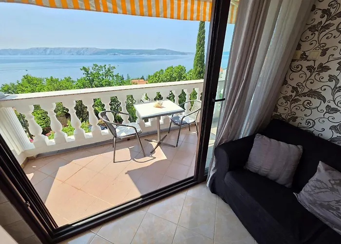 Fuer 2 Pers- Mit Balkon By Interhome * Novi Vinodolski